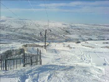 Skiing at Yad Moss near Alston in the northern dales