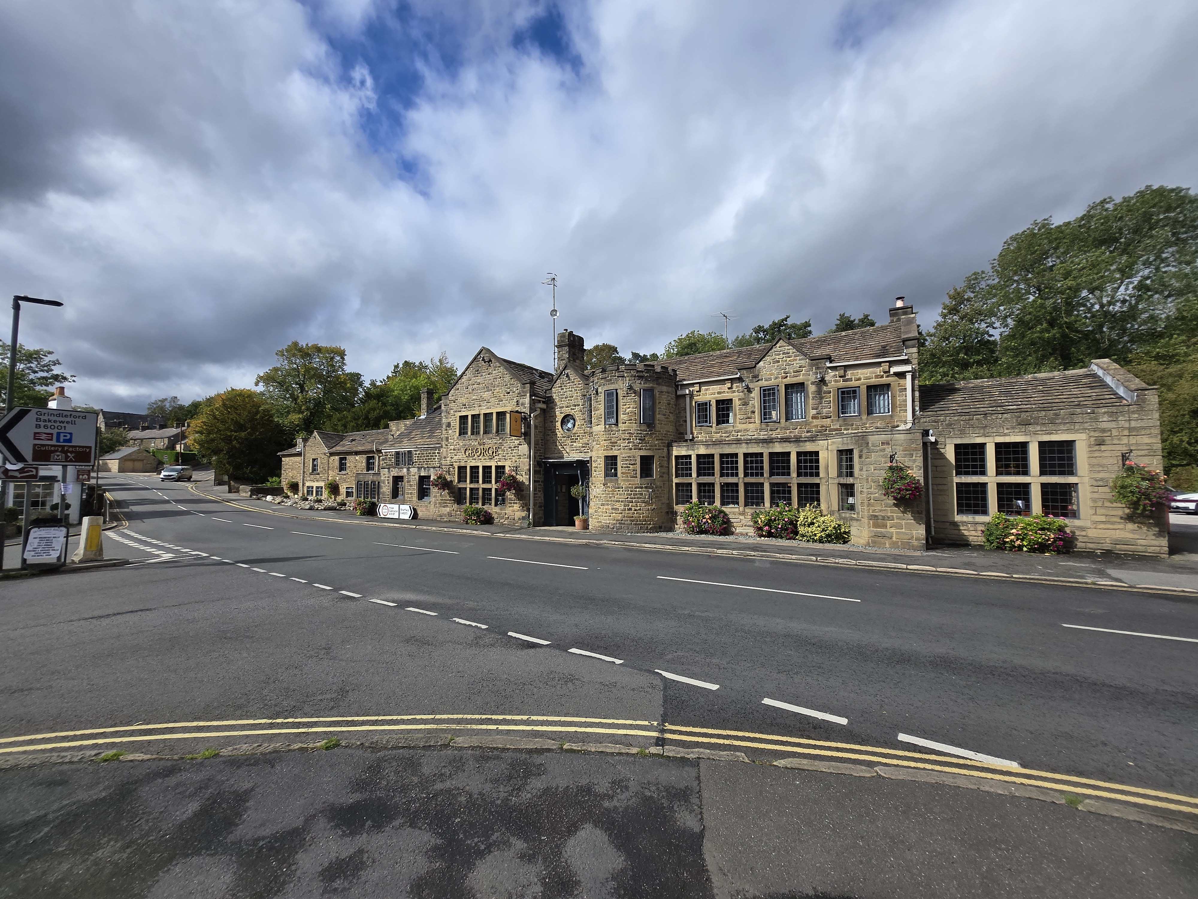 Pub at side of main road