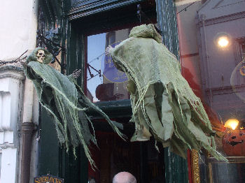 Dancing Hallowe'en skeletons at the Whitby Goth Weekend